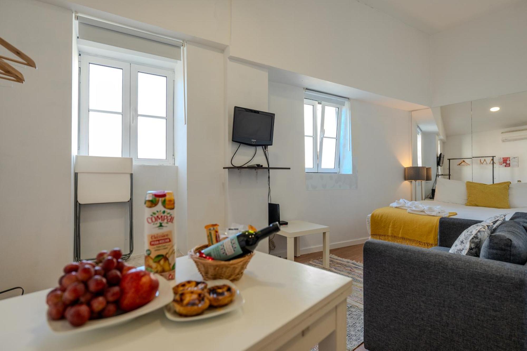 Studio Mouraria, Lisbon Center, Tram & Metro Εξωτερικό φωτογραφία